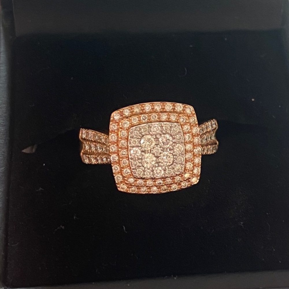 Elegant Effy Gold Women's Ring